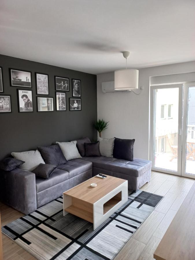 Lovely One Bedroom Apartment Ub Exterior foto